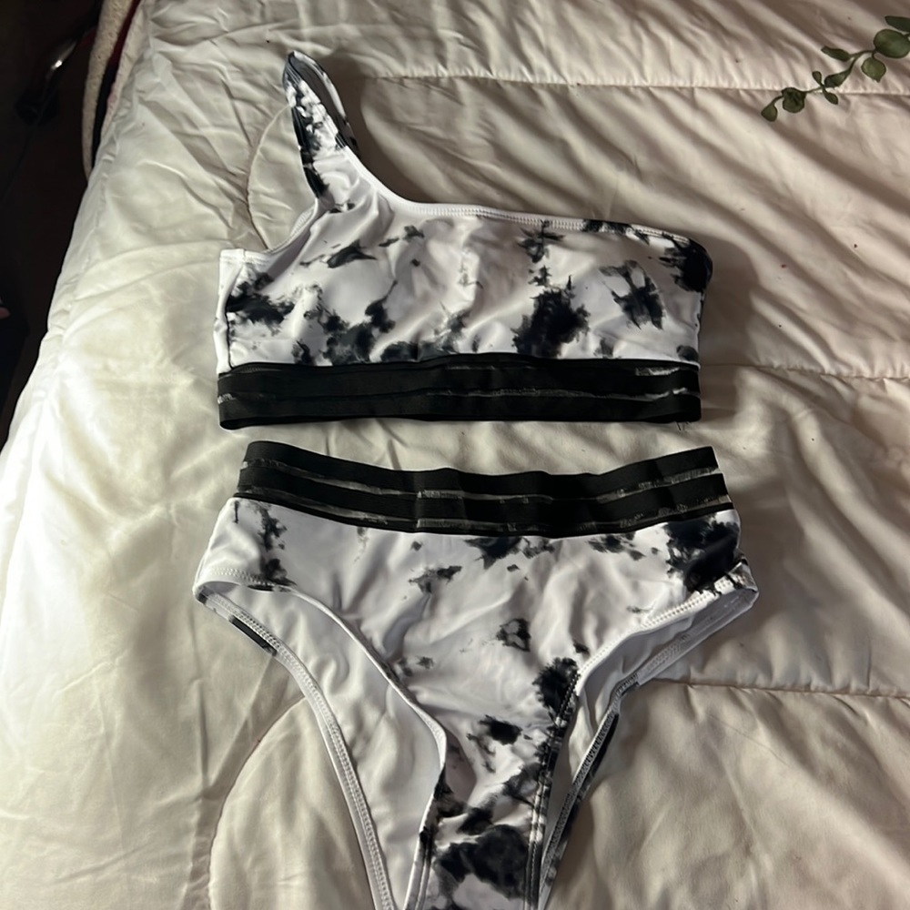 Brand new swimsuit